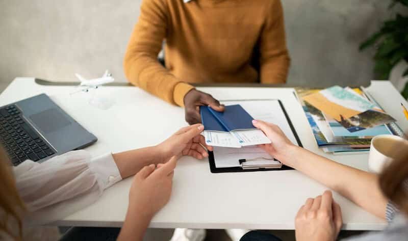 Who can be an O-1 Visa Sponsor for an Independent Contractor?